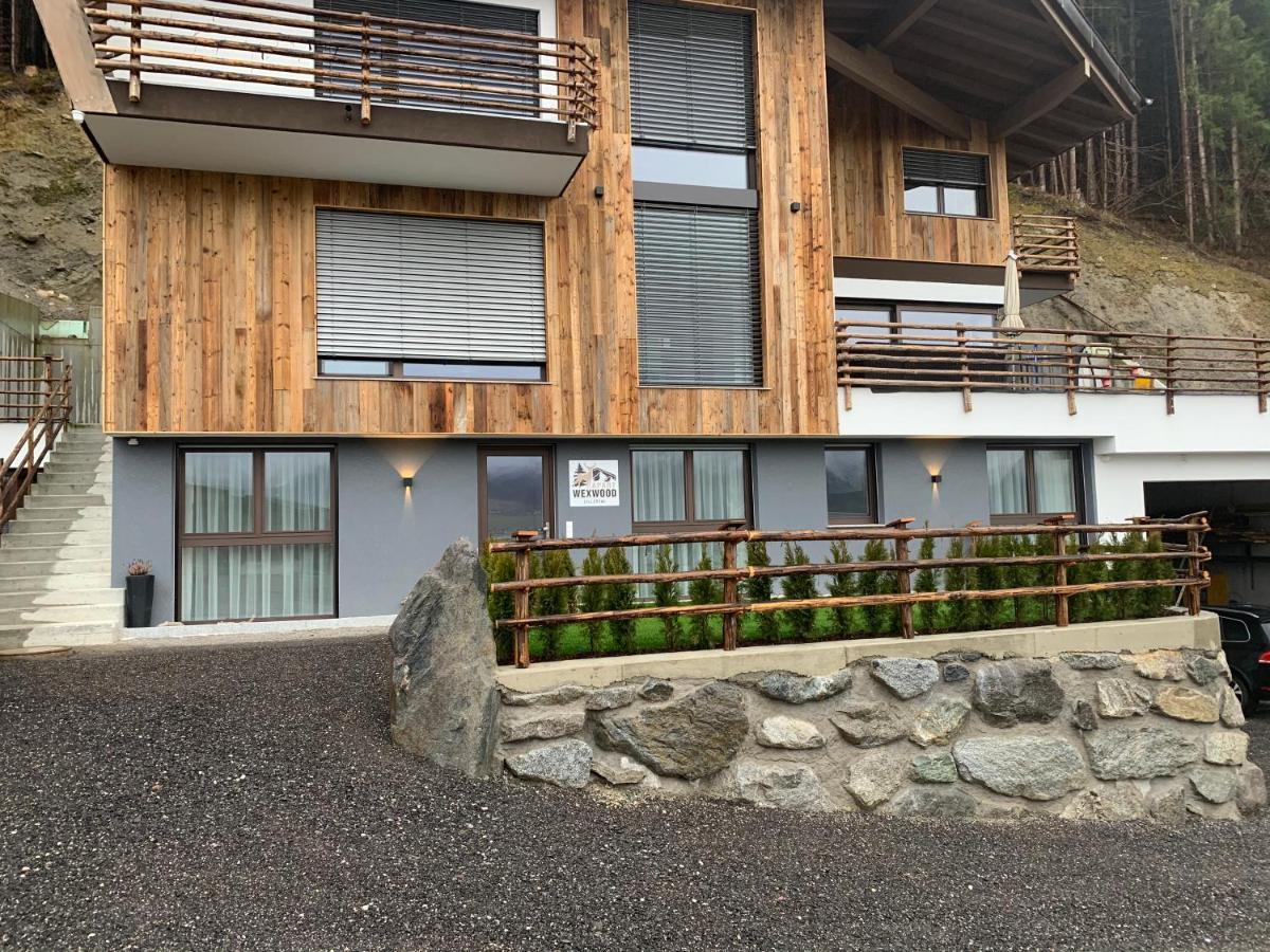 Apart Wexwood Hart im Zillertal Exterior photo
